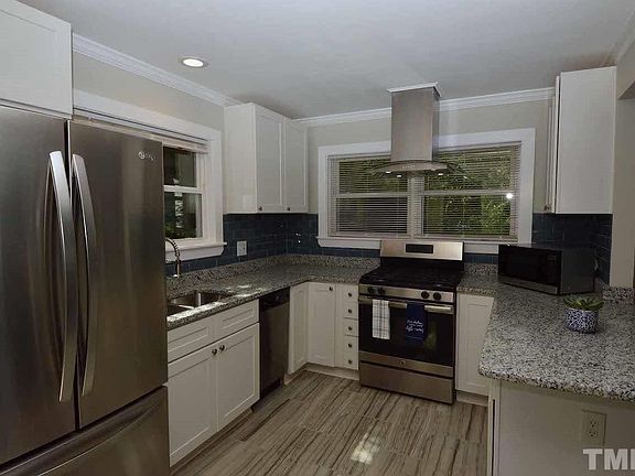 4th image of 302 W Hill Ave N