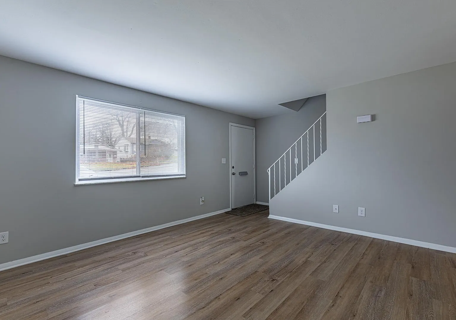 Flowerdale Townhomes — Photo 2