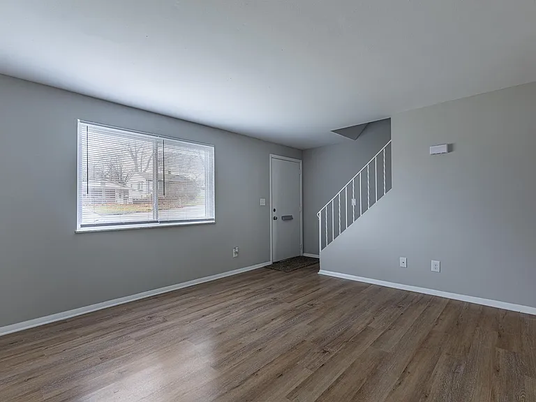 Flowerdale Townhomes — Photo 2