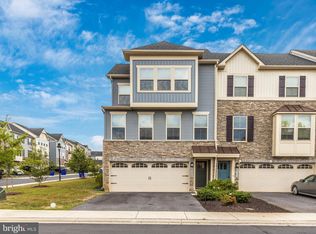 6000 Pecking Stone St, New Market, MD 21774