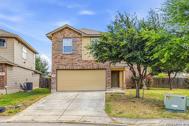 3 bed, 2.5 bath, 2082 sqft, $1,800 — Photo 2