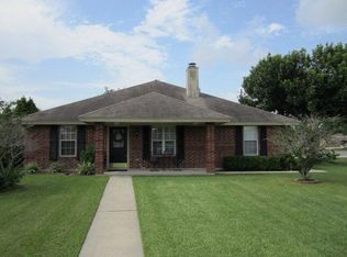 101 Owl Rd, Victoria, TX 77905