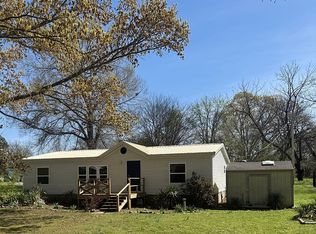 15921 Oak St, Roland, AR 72135