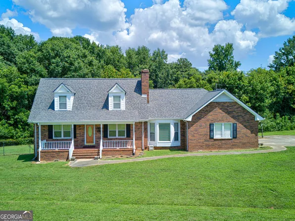 114 Marlow Rd, Maysville, GA 30558