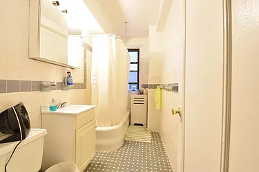 Rented by (Legacy) NY Quality Living Uptown