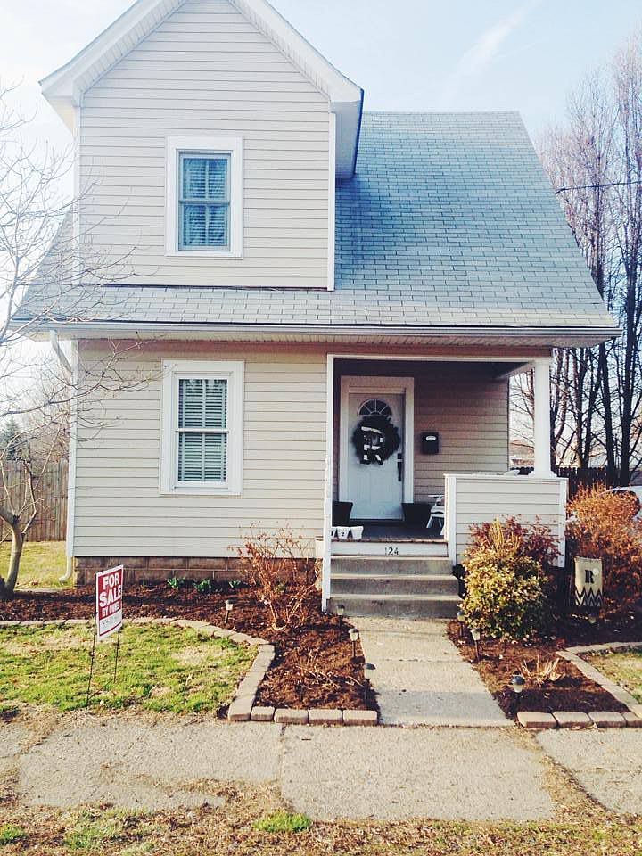 124 W 8th St, Williamstown, WV 26187 | Zillow