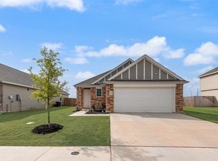 1117 Takeoff Ave, Fort Worth, TX 76131