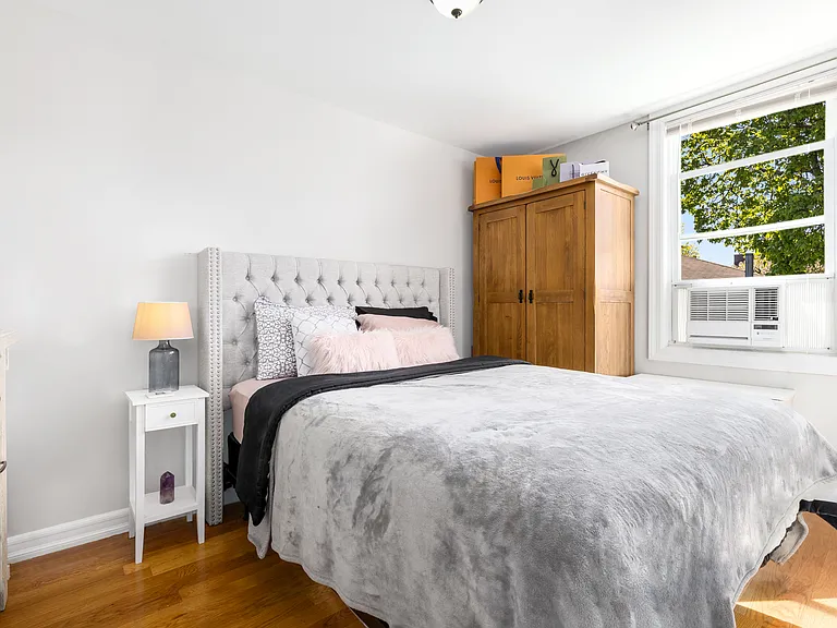 32 Reeve Pl #2 — Photo 3