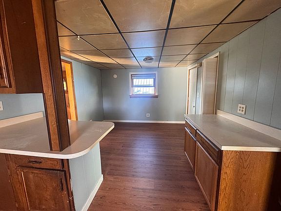 5th image of 213 Depeyster St #2