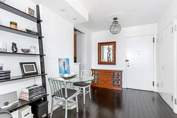 Sold by Compass | media 3