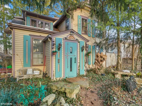 5317 Washington St, Downers Grove, IL 60515