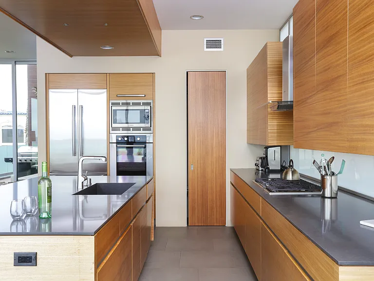 1013 Mandalay Beach Rd — Photo 6