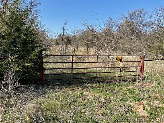 2nd image of 2 Mile Ln