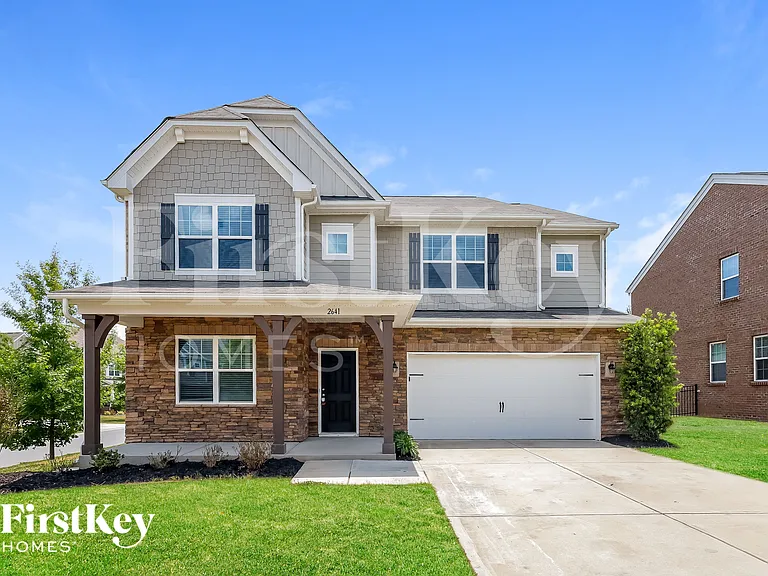 2641 Kinmere Dr — Photo 1