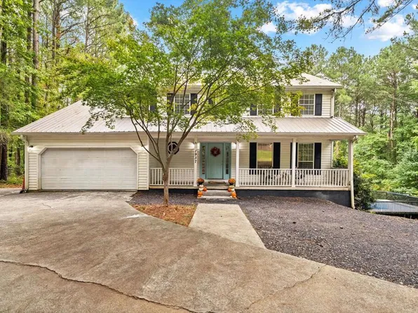 1937 Sourwood Dr, Dalton, GA 30720