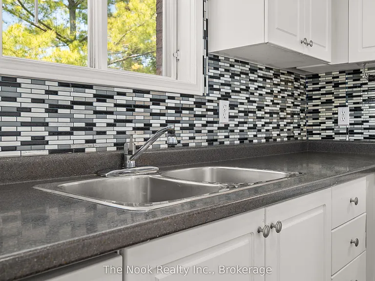 2678 Trulls Rd S — Photo 15