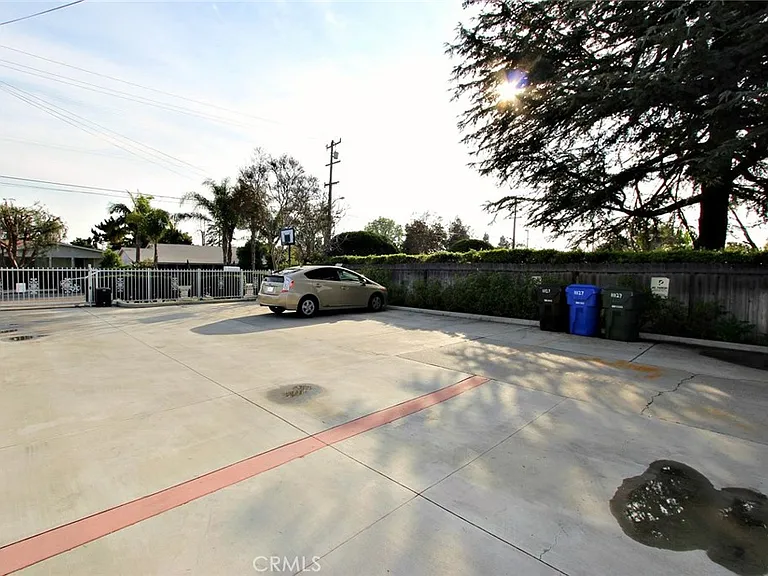 11125 Freer St #B — Photo 15