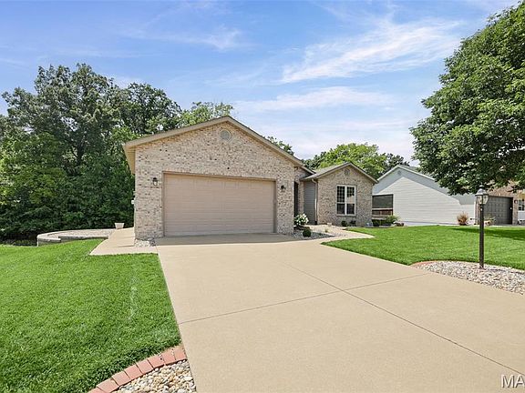4th image of 5225 Sundrop Ct