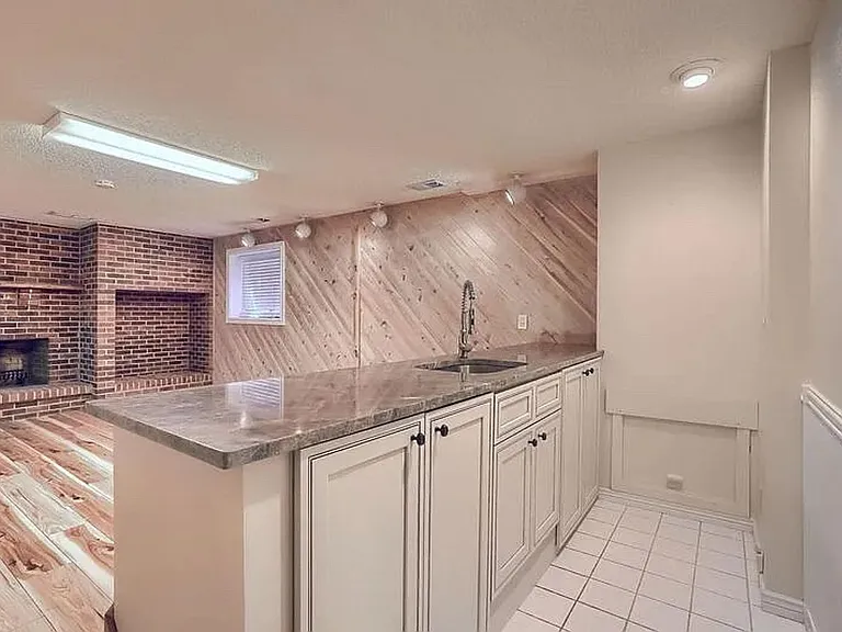 9074 W Cornell Pl — Photo 8