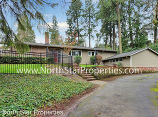 10285 SW Riverside Dr, Portland, OR 97219