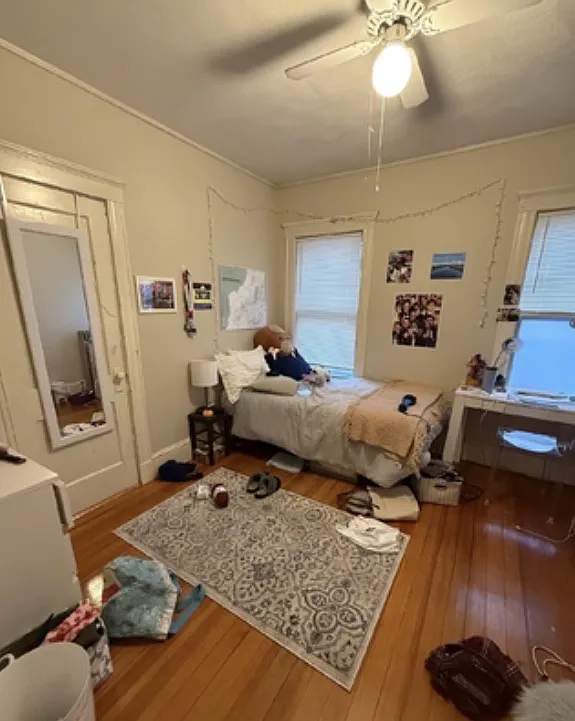 3 bed, $4,050 — Photo 4