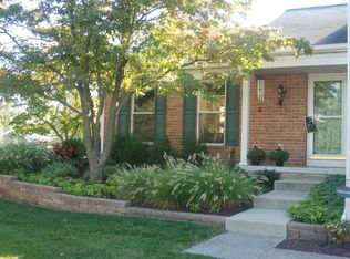 803 Tallyho Dr, Hershey, PA 17033