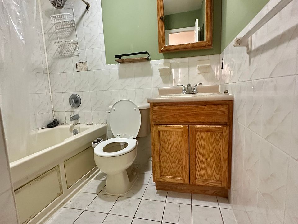 1st image of 88-18 251st St Floor 1