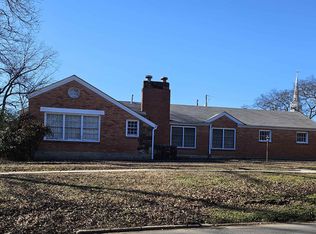 212 S Saint Joseph St, Morrilton, AR 72110