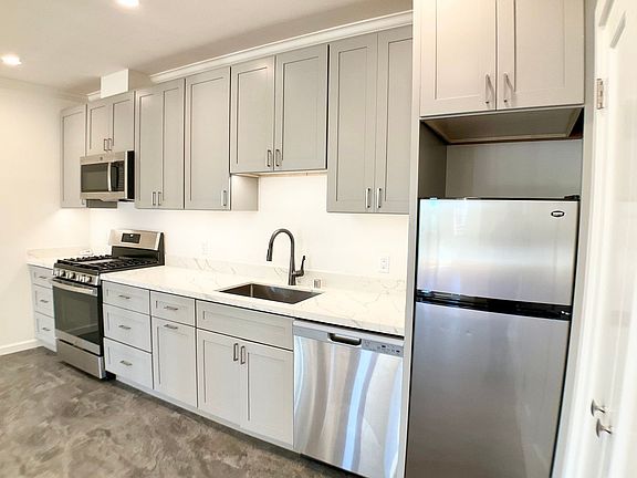 5th image of 3-7A Danvers St #249-253