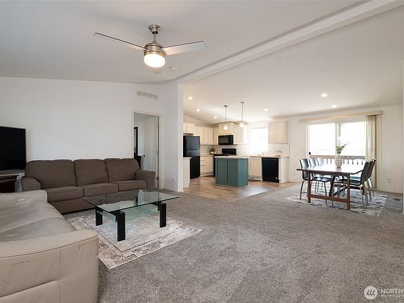 3rd image of 23708 Locust Way #64