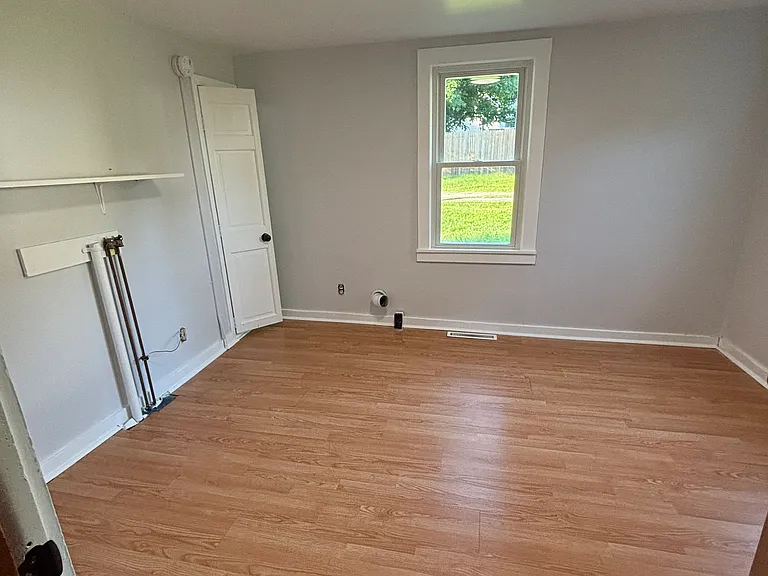 250 River Rd #252 — Photo 9