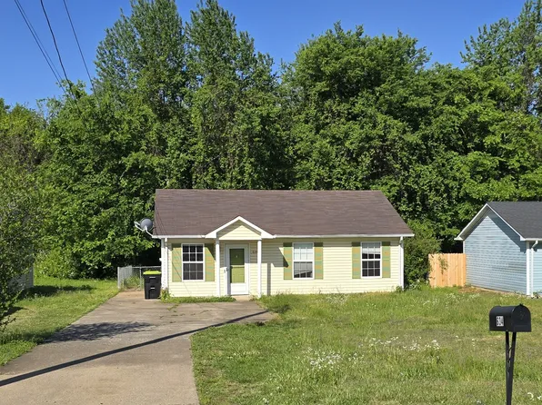 634 Stateline Rd, Oak Grove, KY 42262