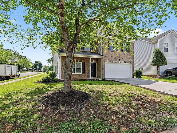3rd image of 5618 Stowe Derby Dr