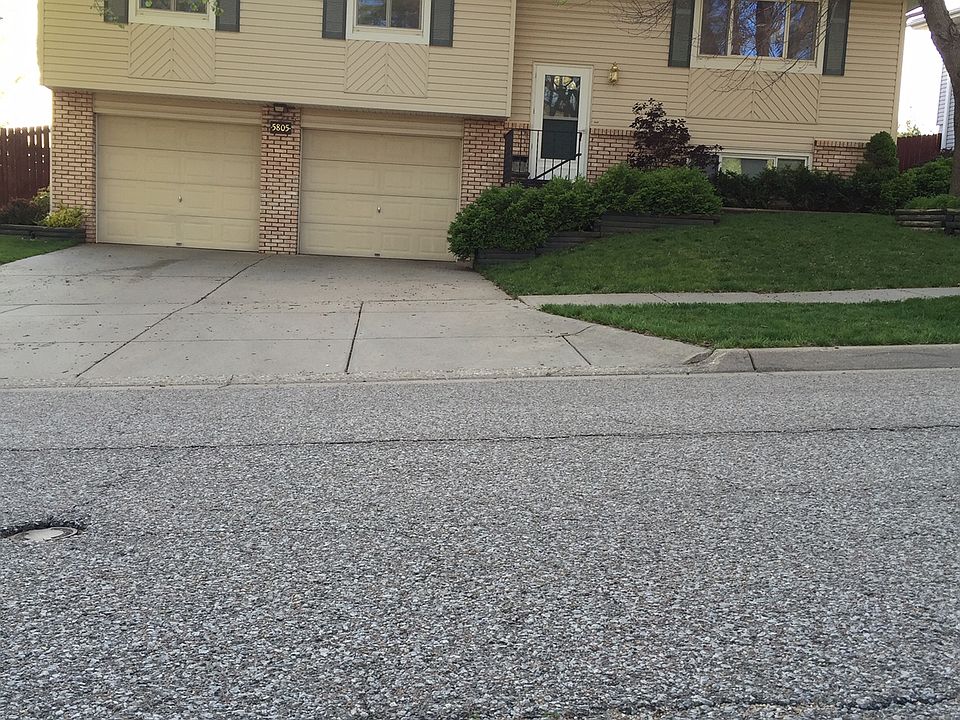 1st image of 5805 S 41st St