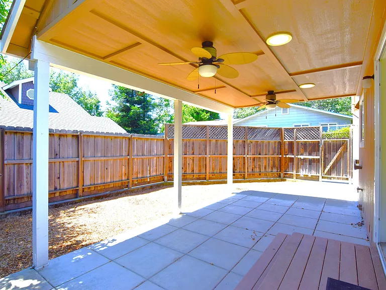 56 Mountain Ave — Photo 4