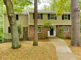 25 Barney Hill Rd, Wayland, MA 01778