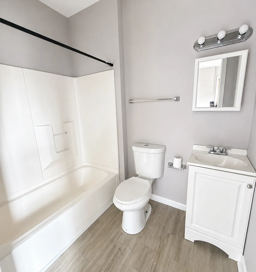 3 bed, 1300 sqft, $1,750 — Photo 4