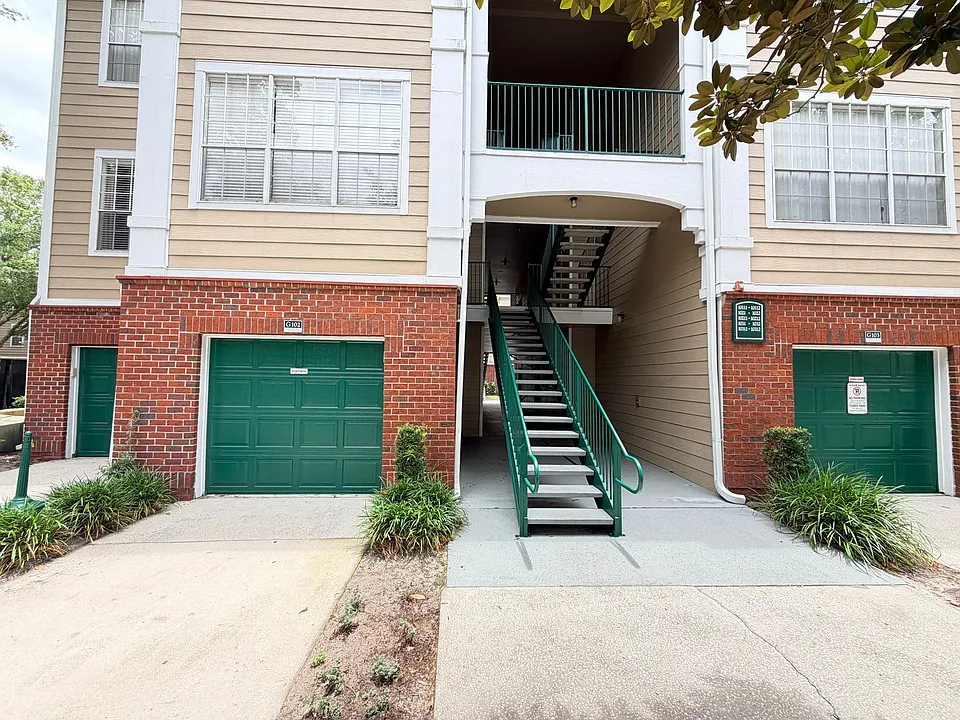 13015 Plantation Park Cir