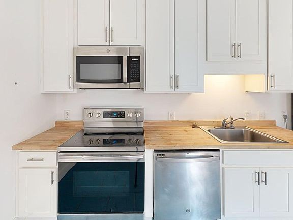 4th image of 16 Park St #A