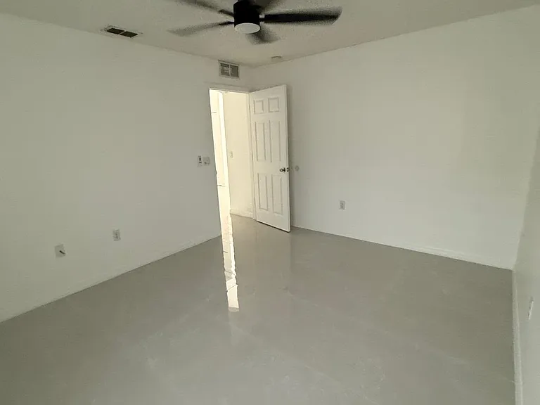 304 Dahoon Holly Dr — Photo 15