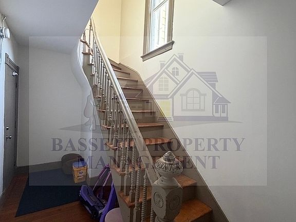 3rd image of 66 Griswold St #2