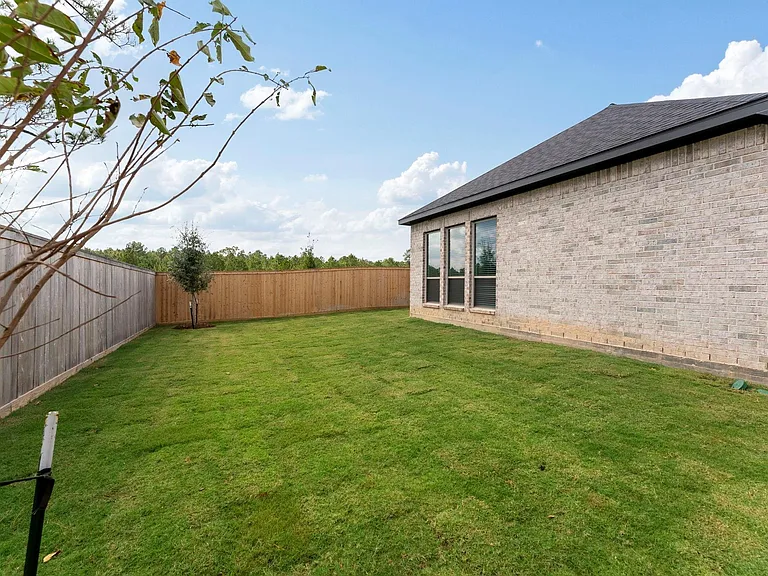 26545 Pioneer Pointe Ct — Photo 37