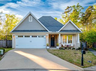 22 Wildwood Place Cir, Little Rock, AR 72223