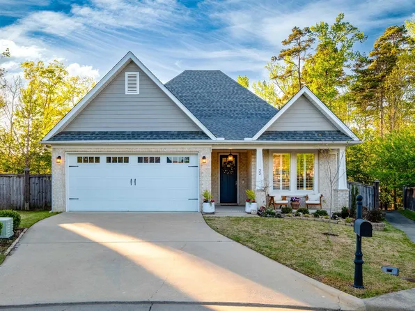 22 Wildwood Place Cir, Little Rock, AR 72223