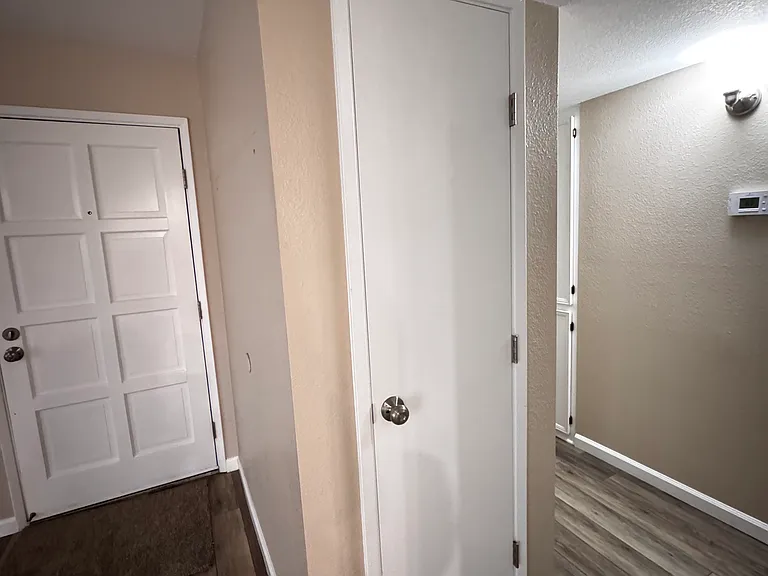 Coat closet