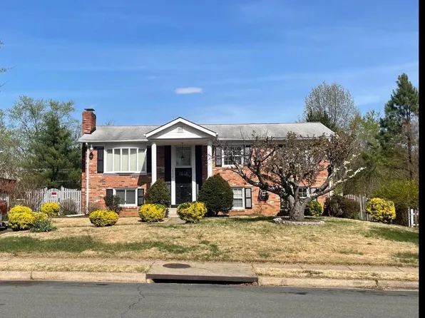 14859 Daytona Ct, Woodbridge, VA 22193