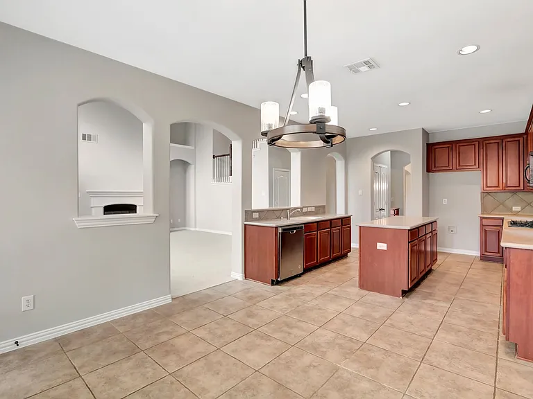 8901 Bent Tree Dr — Photo 19