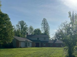 534 Cedar Ln, Batesville, IN 47006