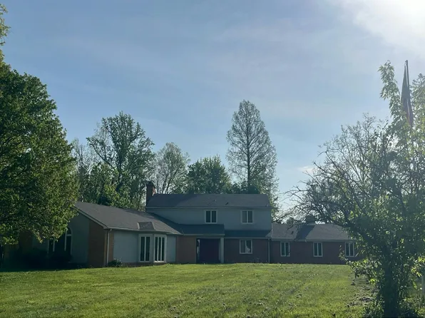 534 Cedar Ln, Batesville, IN 47006