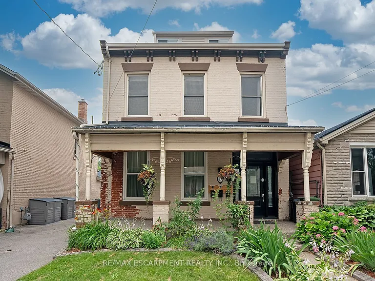 87 Colbourne St #2 — Photo 2